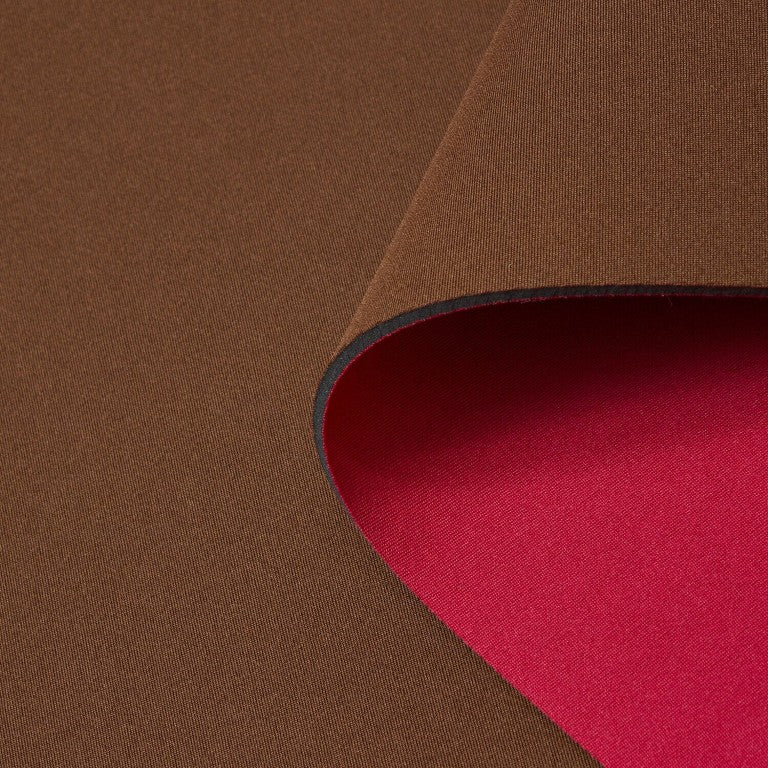 Tapis néoprène double face Brun et Rouge pour table de jeu ALEA.